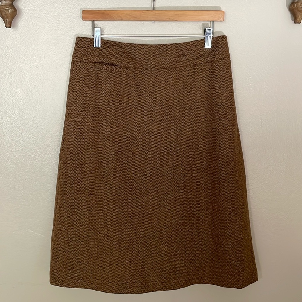 NWOT Lands End Wool Blend Skirt. Size 6